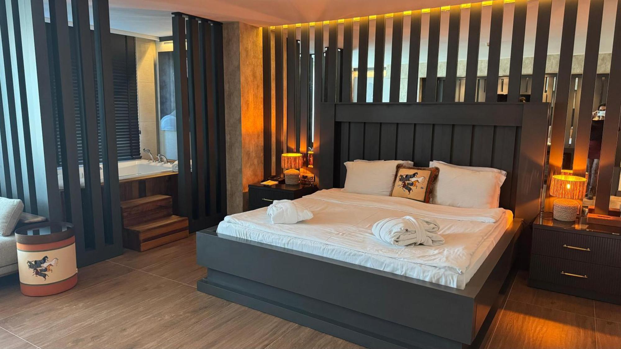 Sirin Park Hotel Adana Exterior photo